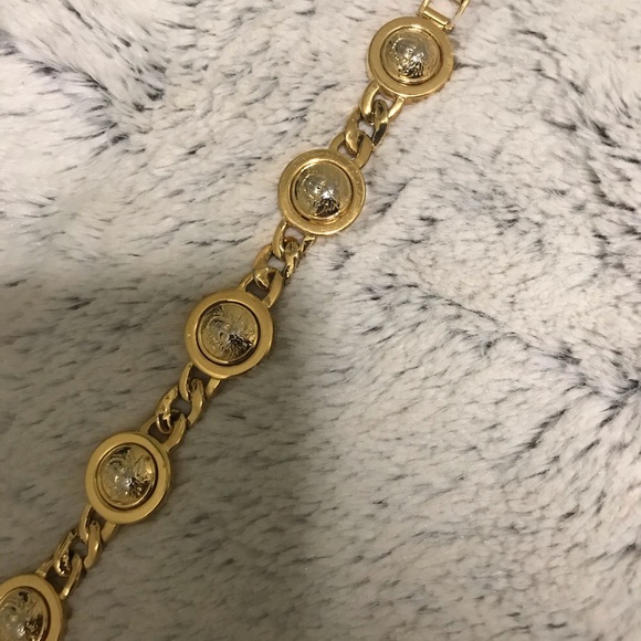 Stunning Authentic Versace gold bracelet - Picture 6 of 16